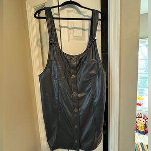 XL black dress American Eagle